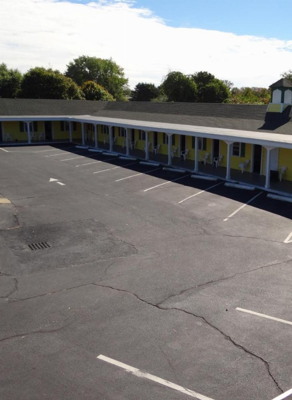 Jonathan Edwards Motel image 24