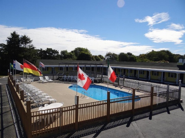 Jonathan Edwards Motel image 28