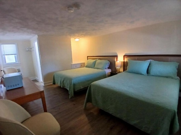 Jonathan Edwards Motel image 6