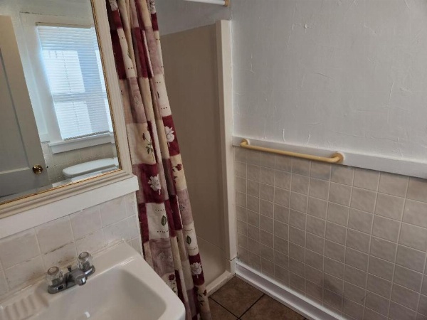 Jonathan Edwards Motel image 9